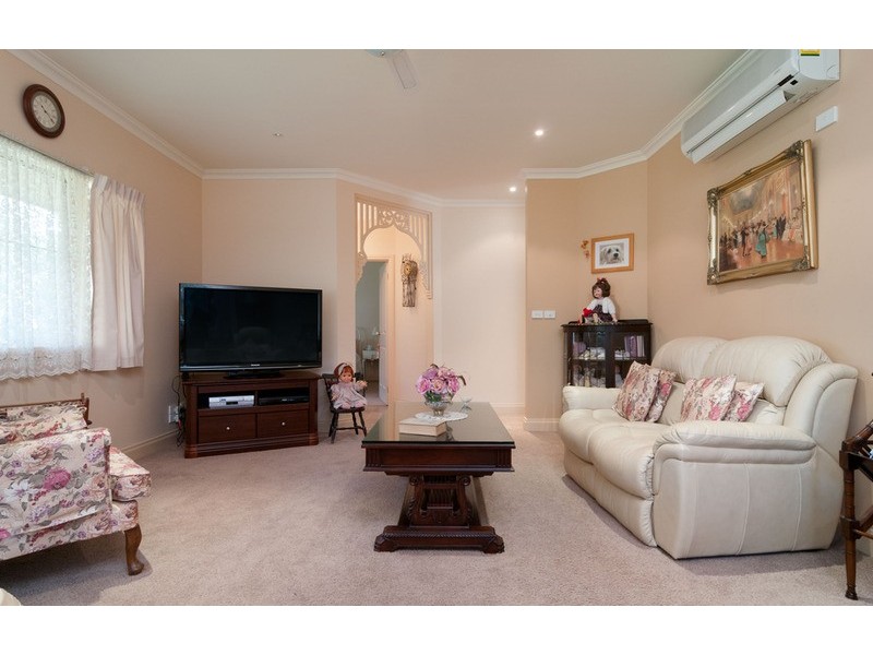 18 Henry  Street, Woori Yallock VIC 3139