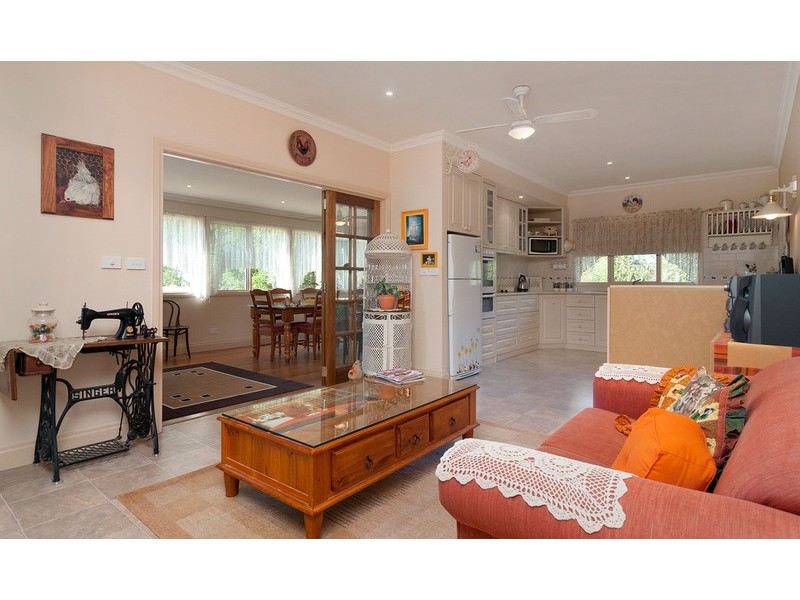 18 Henry  Street, Woori Yallock VIC 3139