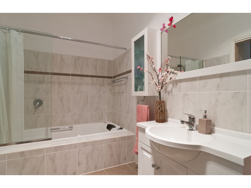 18 Henry  Street, Woori Yallock VIC 3139