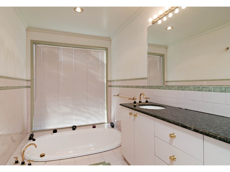 3-5 Hillside Court, Lilydale VIC 3140