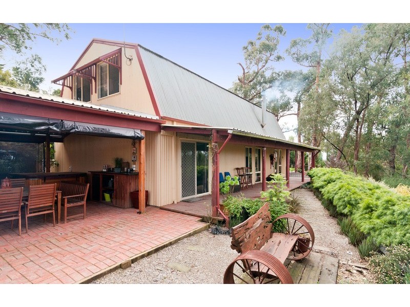 40 Peters  Road, Seville VIC 3139