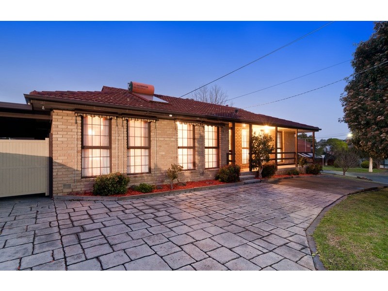 69 Kingswood Drive, Chirnside Park VIC 3116