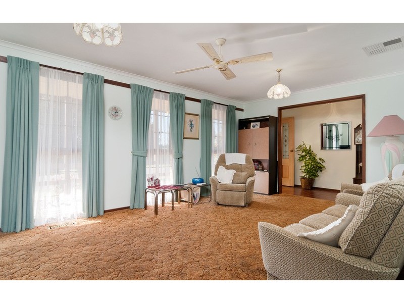 69 Kingswood Drive, Chirnside Park VIC 3116