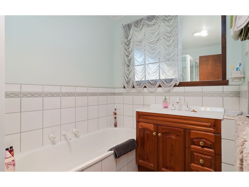 69 Kingswood Drive, Chirnside Park VIC 3116