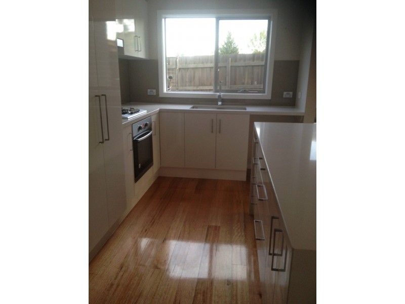 4/12 Beresford Road, Lilydale VIC 3140