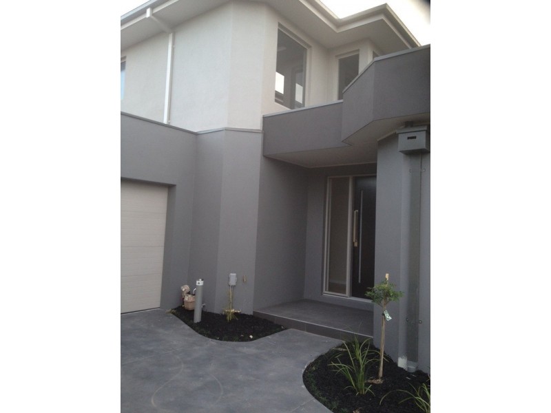 4/12 Beresford Road, Lilydale VIC 3140