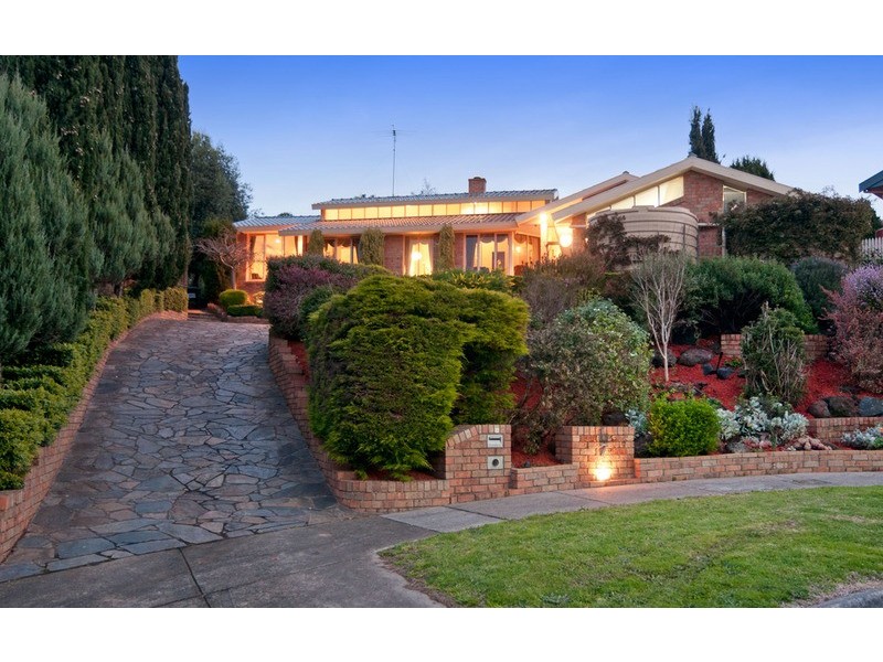 7 Highleigh Court, Mooroolbark VIC 3138