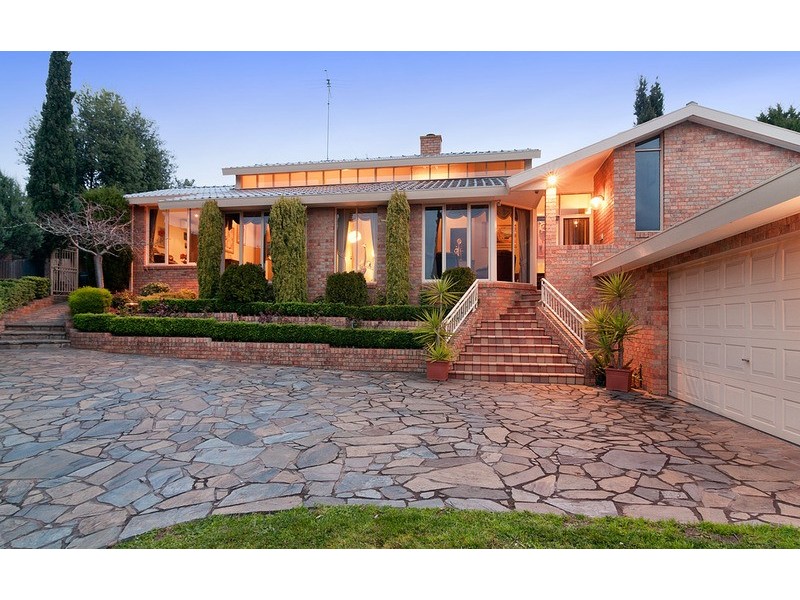 7 Highleigh Court, Mooroolbark VIC 3138