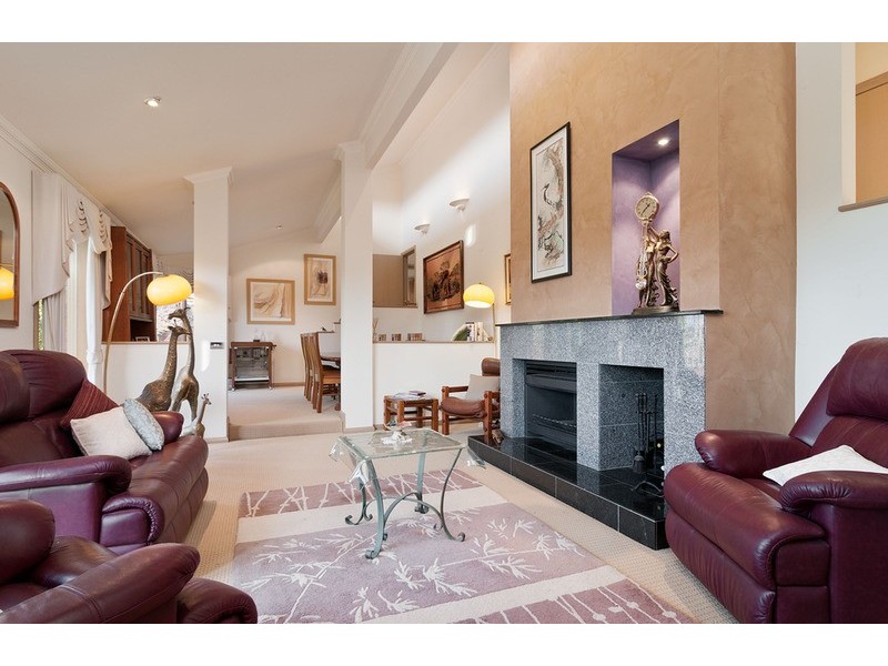 7 Highleigh Court, Mooroolbark VIC 3138