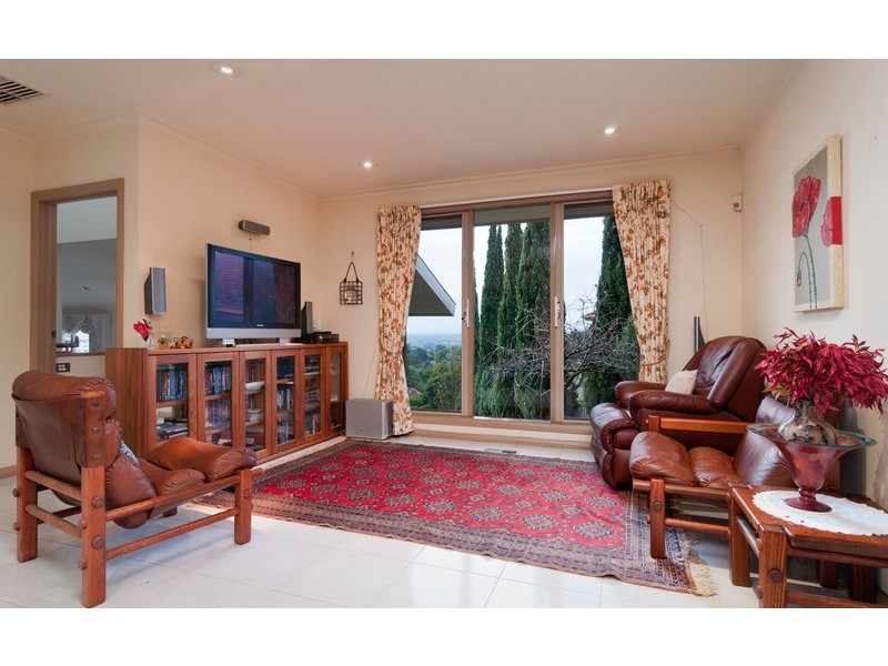 7 Highleigh Court, Mooroolbark VIC 3138