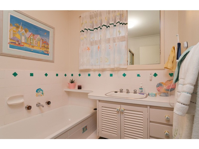 20 Winnetka  Drive, Lilydale VIC 3140