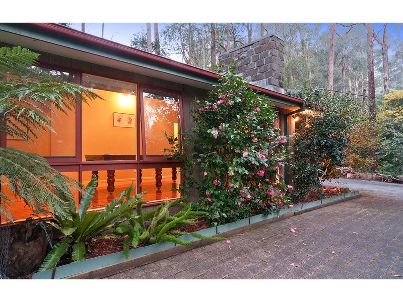 36 Priestley  Crescent, Mount Evelyn VIC 3796