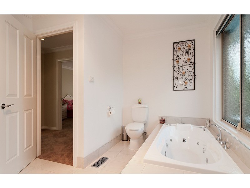 20 Rodleigh Street, Croydon VIC 3136