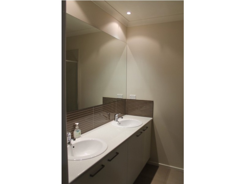 14a Winnetka Drive, Lilydale VIC 3140