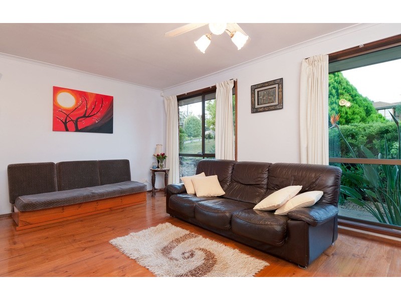 11 Hickman Place, Seville VIC 3139