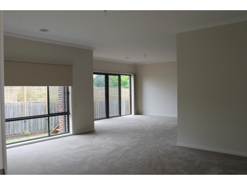 2/7 Crestway, Lilydale VIC 3140