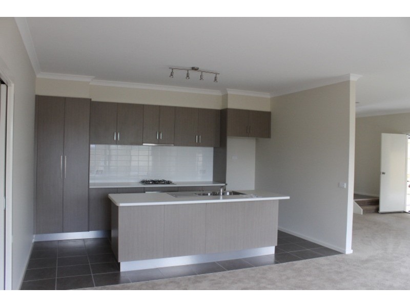 2/7 Crestway, Lilydale VIC 3140