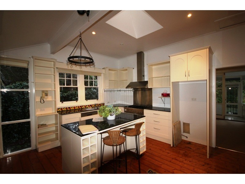 6 The Crescent, Sassafras VIC 3787