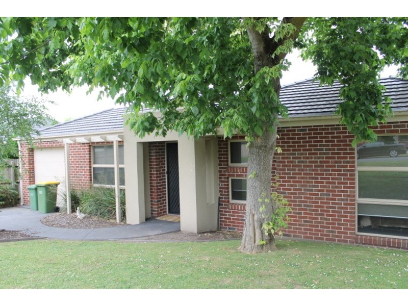 1/36 Kidgell Street, Lilydale VIC 3140