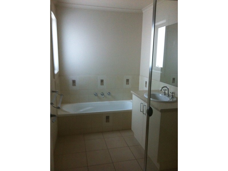 1/36 Kidgell Street, Lilydale VIC 3140