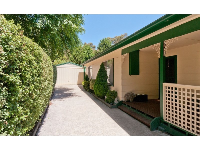 24 Roma Avenue, Healesville VIC 3777