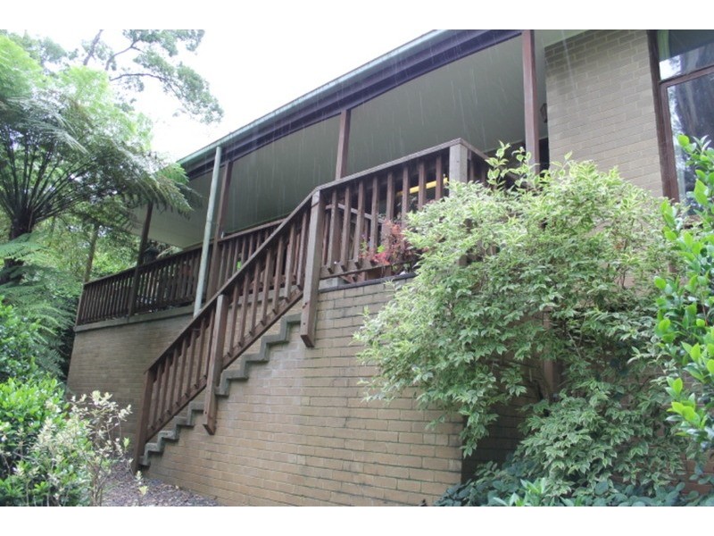 33 Yarrabee  Road, Olinda VIC 3788