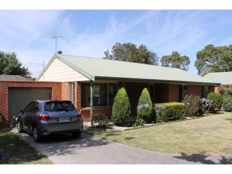 3/26 Mountain View Road, Kilsyth VIC 3137