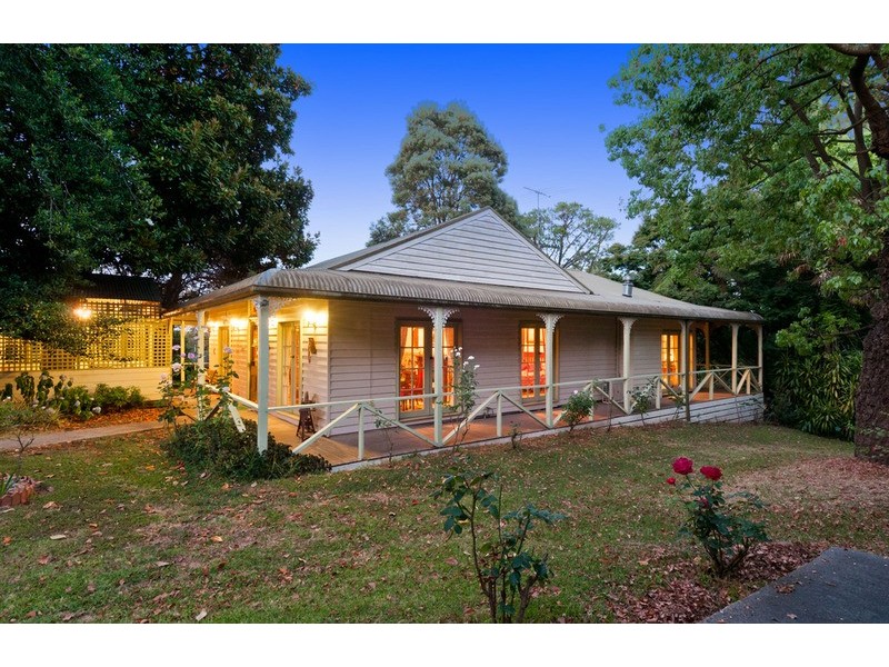 14 The Wridgeway, Mount Evelyn VIC 3796