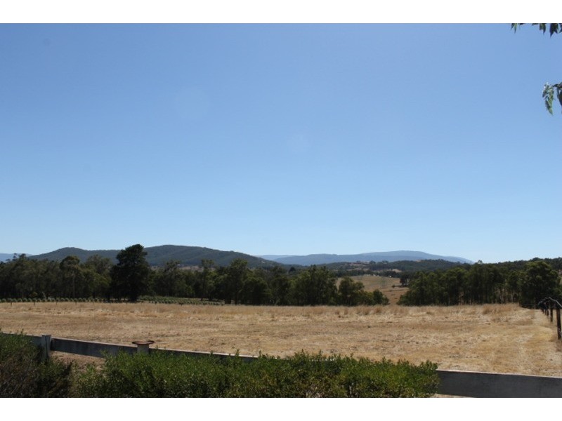 18a Gruyere Road, Wandin North VIC 3139