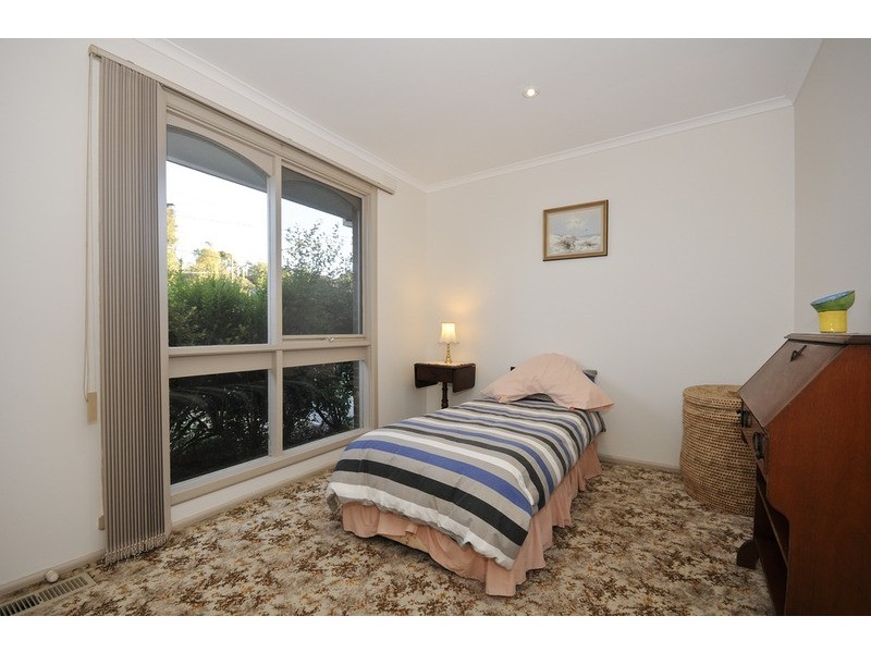 70-72 Bastow  Road, Lilydale VIC 3140