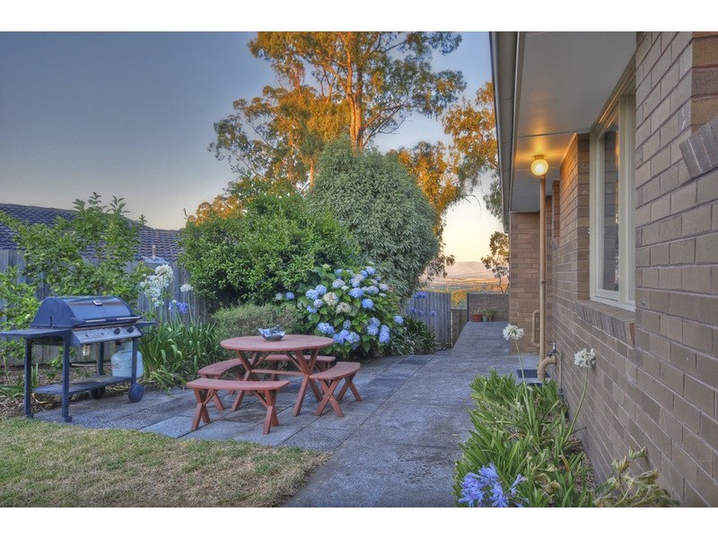 70-72 Bastow  Road, Lilydale VIC 3140