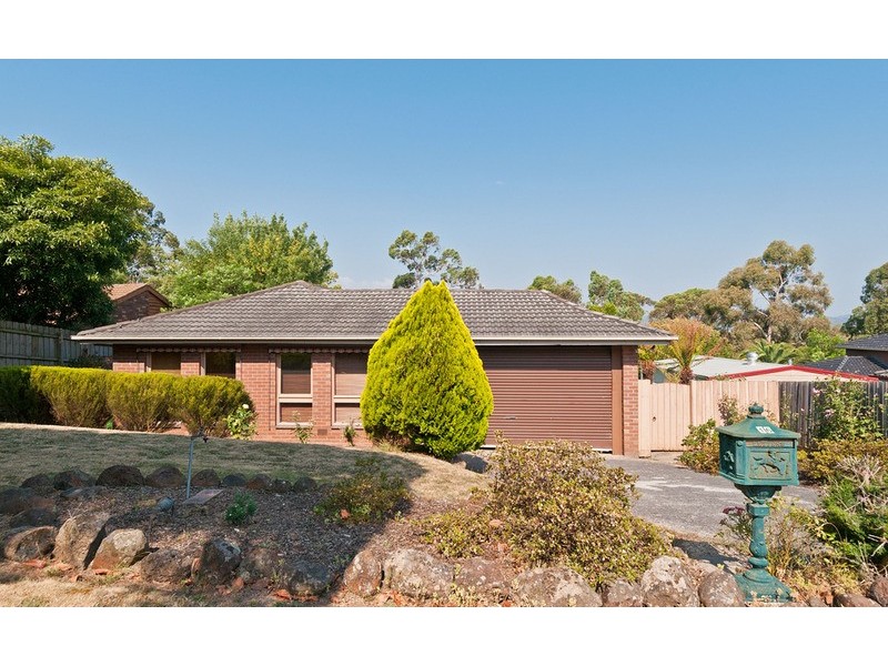 16 Thornton Court, Mooroolbark VIC 3138