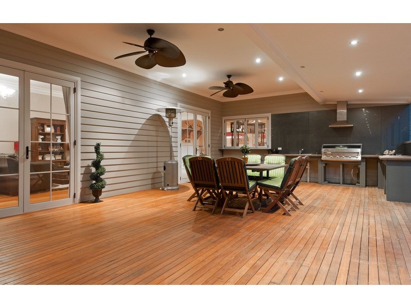 32 Queens  Road, Silvan VIC 3795