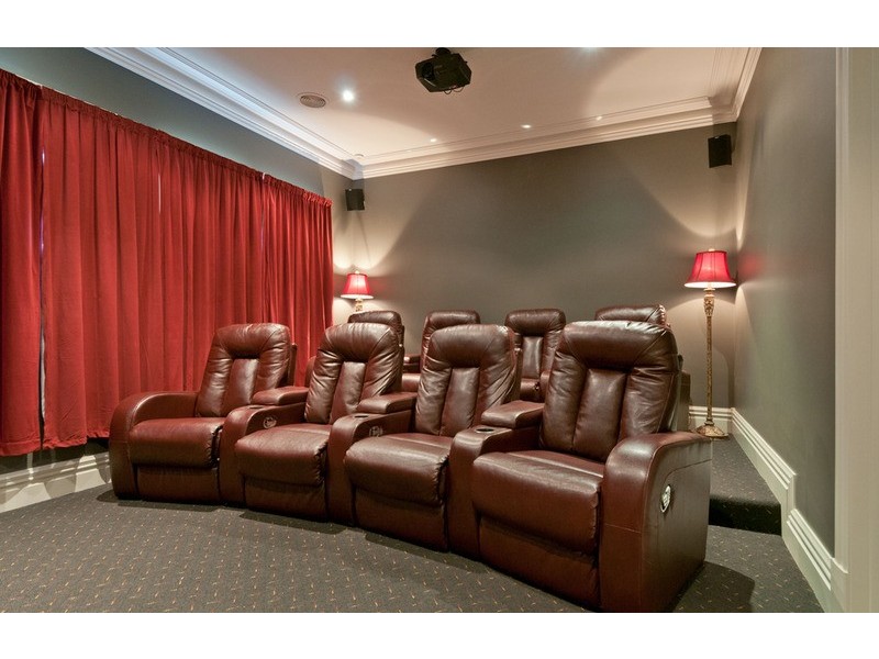 32 Queens  Road, Silvan VIC 3795