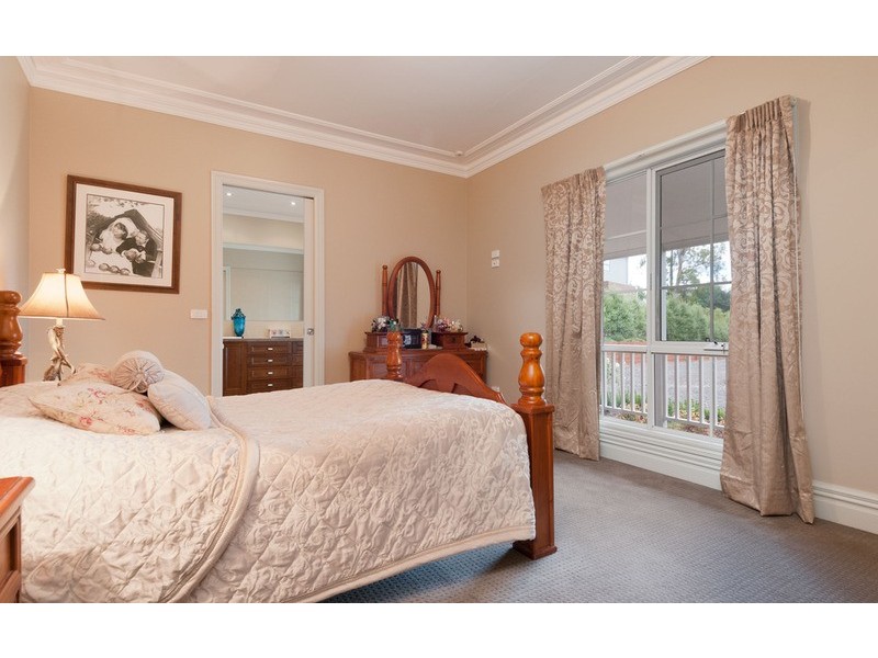 32 Queens  Road, Silvan VIC 3795