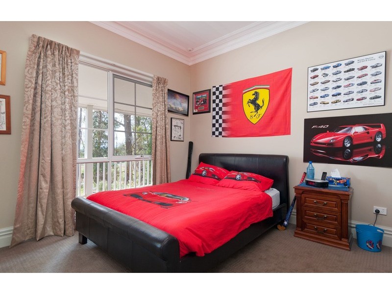 32 Queens  Road, Silvan VIC 3795