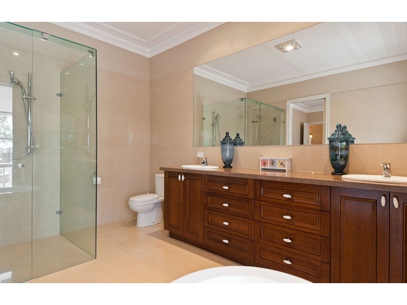 32 Queens  Road, Silvan VIC 3795