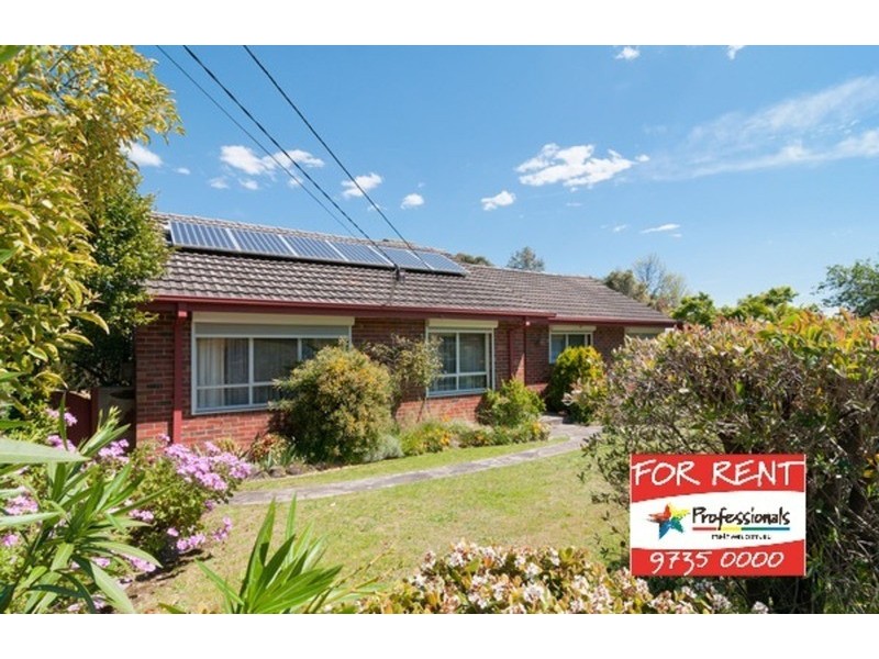 32 Winyard Drive, Mooroolbark VIC 3138