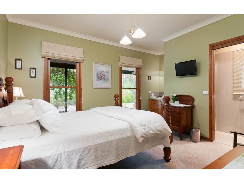 19 Juliet  Crescent, Healesville VIC 3777