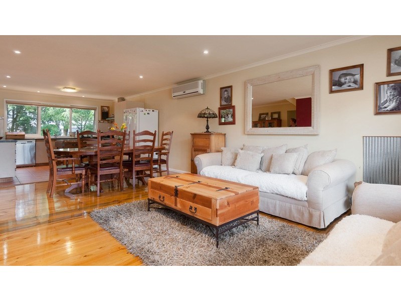 32 Tainton Street, Wandin North VIC 3139