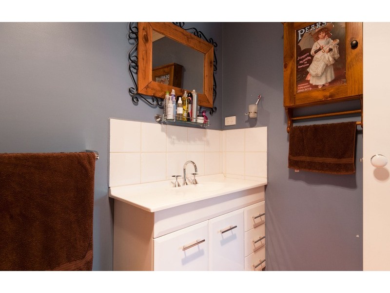 32 Tainton Street, Wandin North VIC 3139