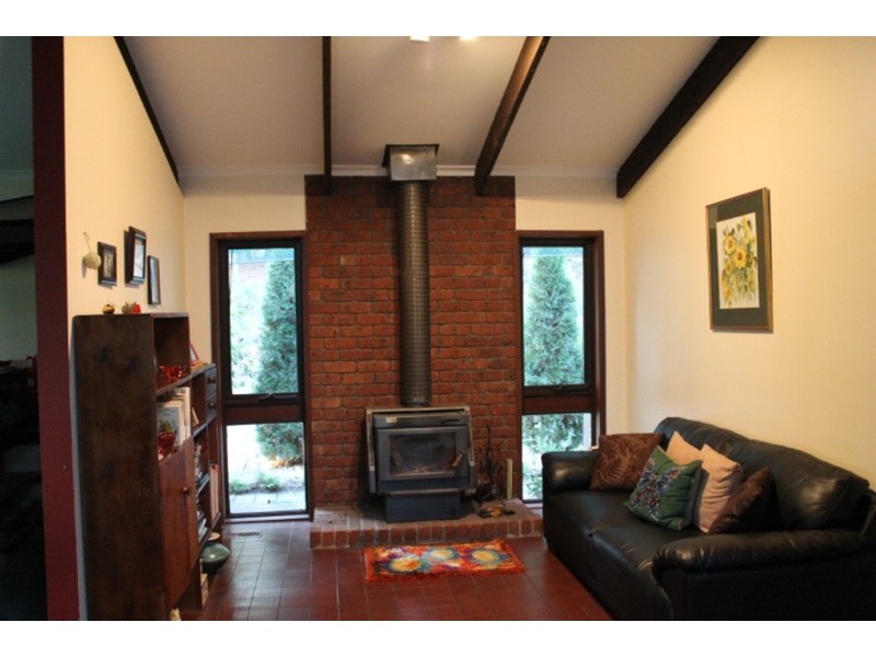 1 Margaret Road, Healesville VIC 3777