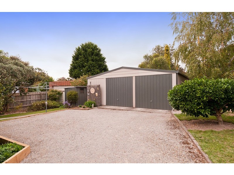 16 Marana Close, Lilydale VIC 3140