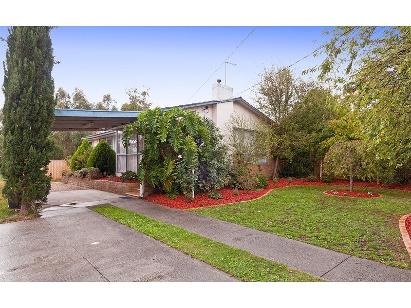 44 Lee Ann Crescent, Croydon VIC 3136