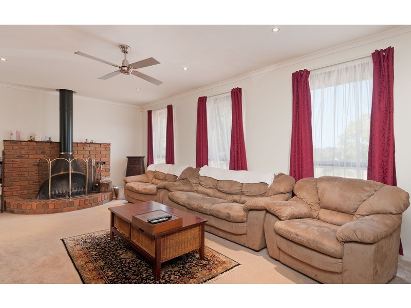 27 Bailey Road, Mount Evelyn VIC 3796