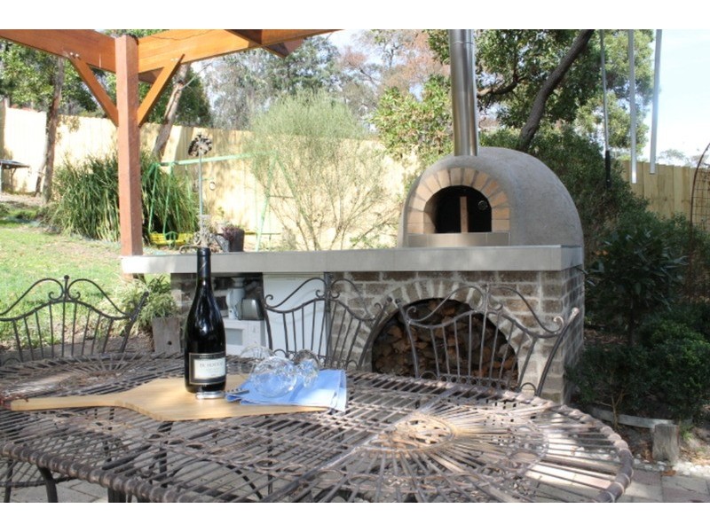 256 Swansea  Road, Mount Evelyn VIC 3796