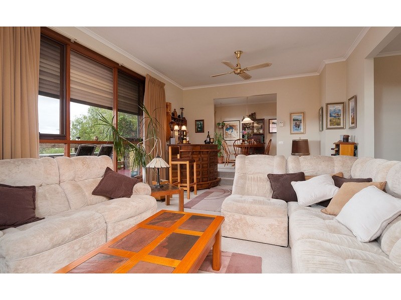 12 St Andrews Drive, Chirnside Park VIC 3116