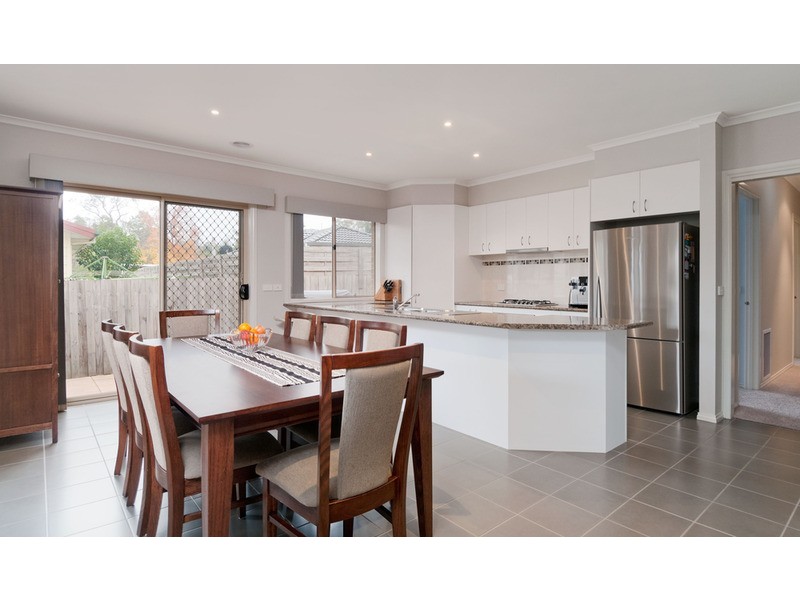 9A Hillview Drive, Kilsyth VIC 3137