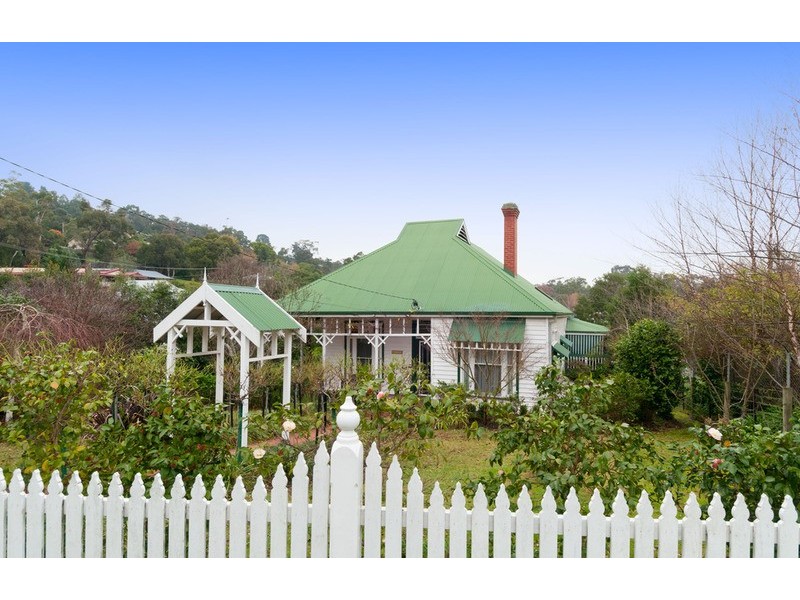 17 Stephens Road, Healesville VIC 3777