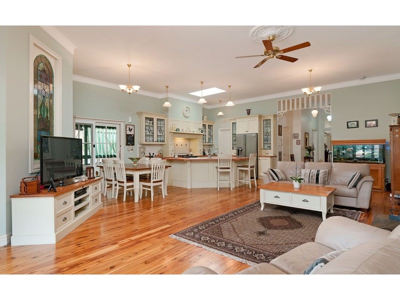 17 Stephens Road, Healesville VIC 3777